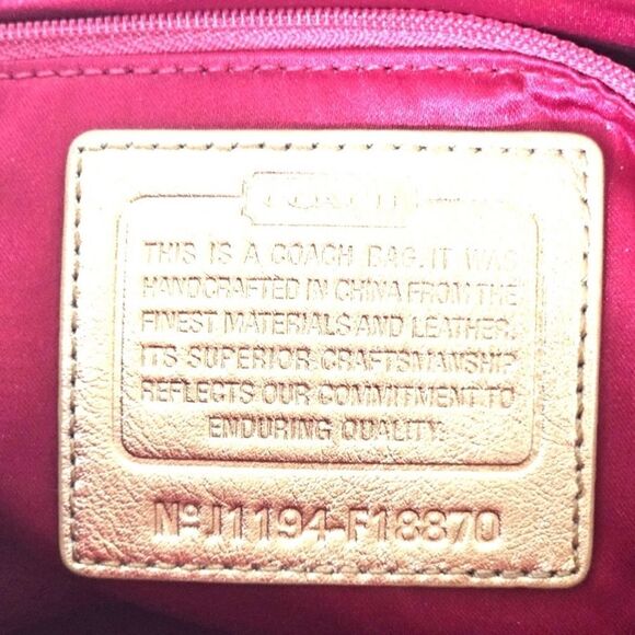 Coach Laura Signature Secret Admirer Tote Gold Red Hearts - Picture 12 of 14